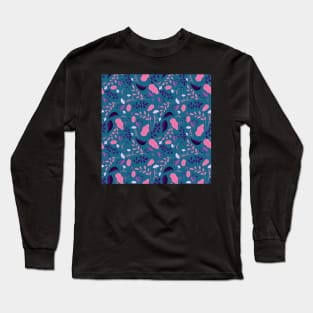 Pattern with colourful autumn leaves and flowers in neon purple and pink Long Sleeve T-Shirt